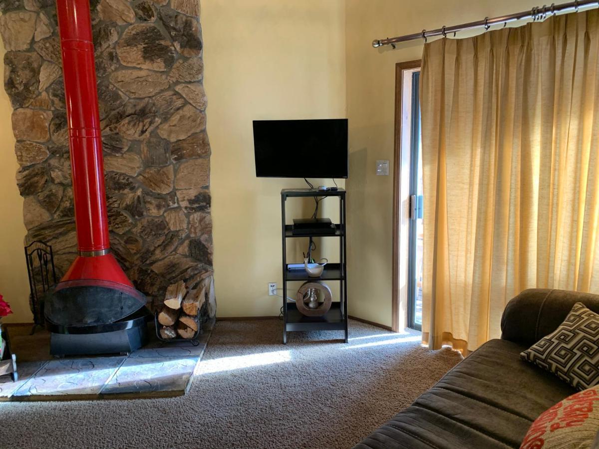 Riverbend 7 A Townhouse On The River Red River Extérieur photo