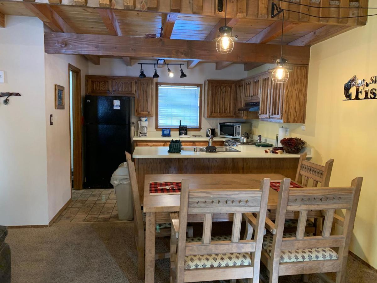Riverbend 7 A Townhouse On The River Red River Extérieur photo